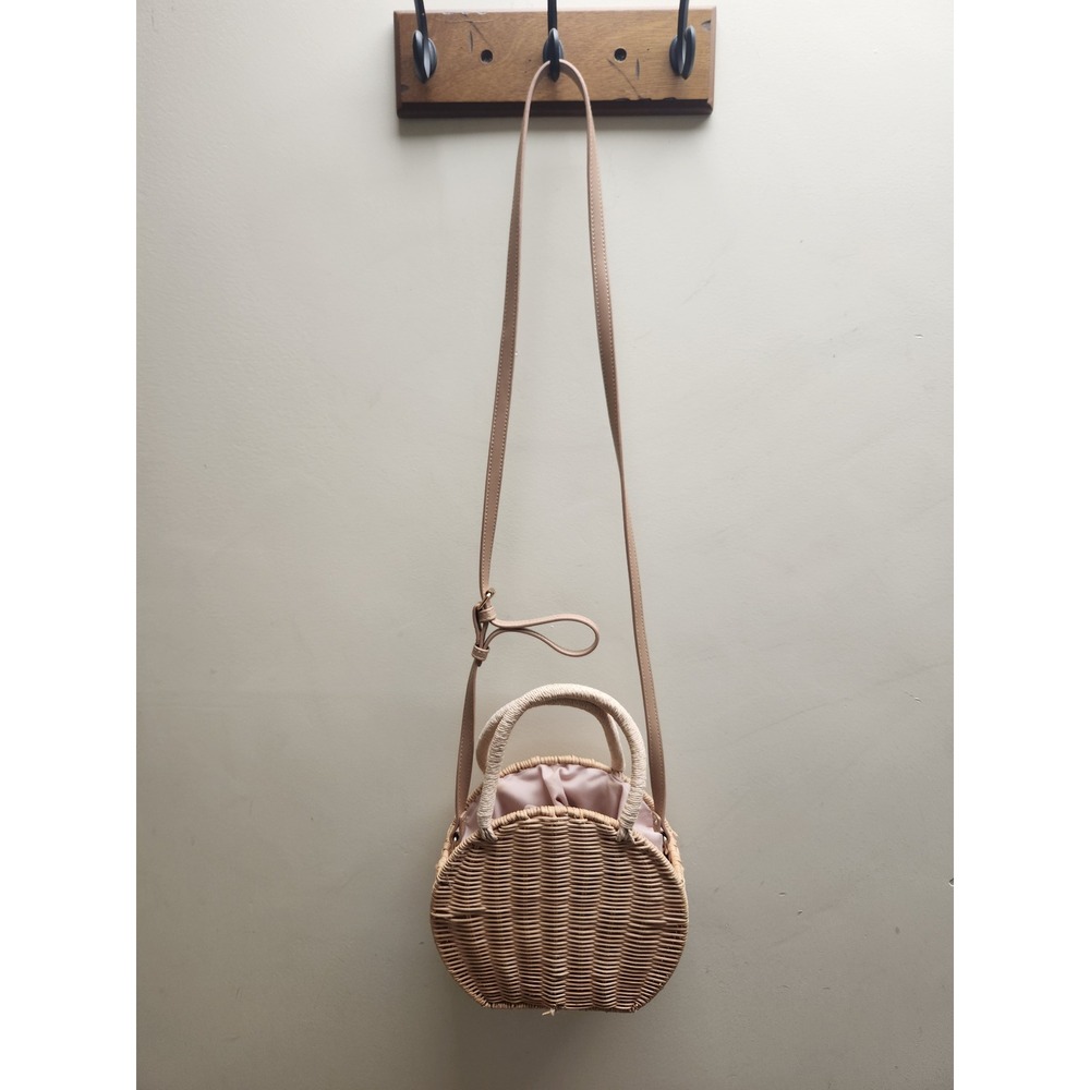Round Straw Woven Crossbody Bag Light Pink Lined Drawstring Shoulder Purse‎